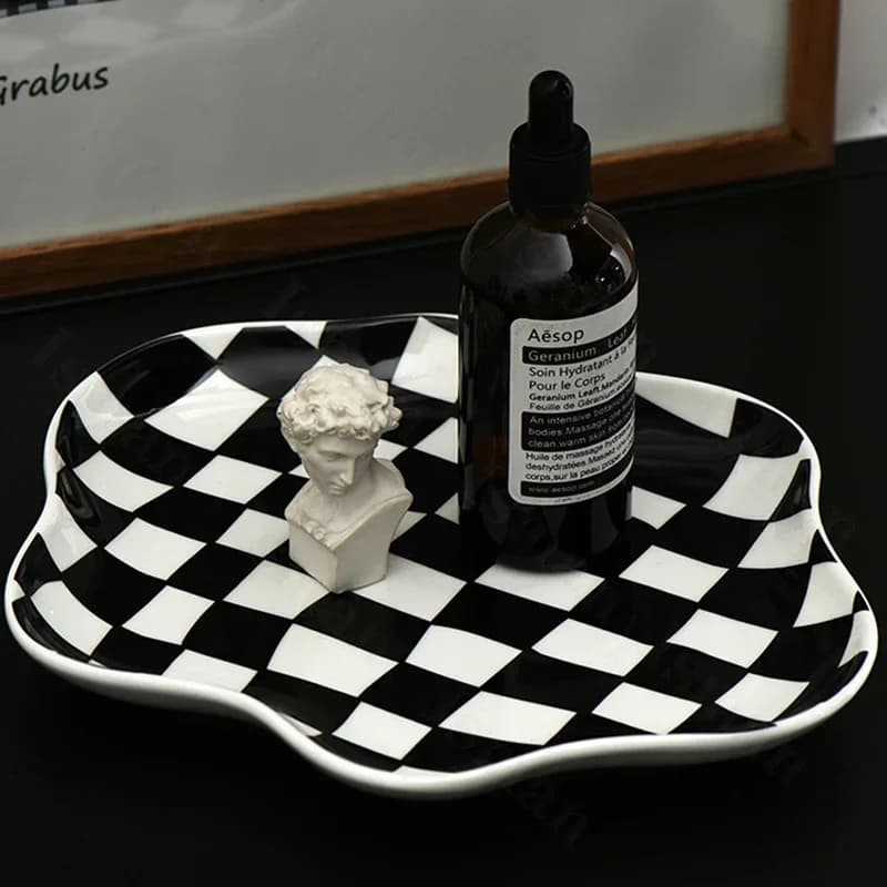 White Black Ceramic Tray